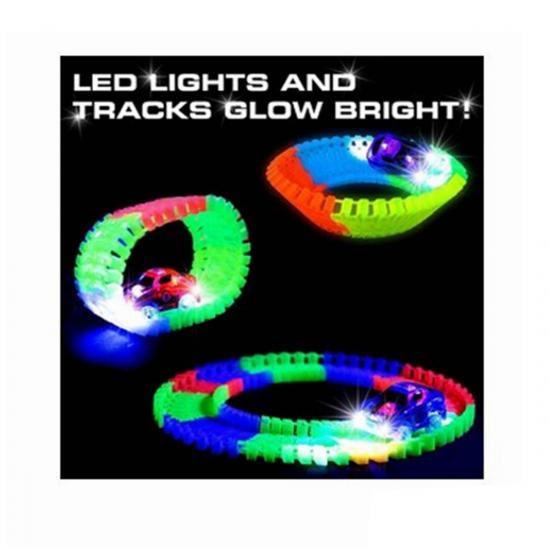 Magic Tracks 168pcs Araba Ve Parkur 8020